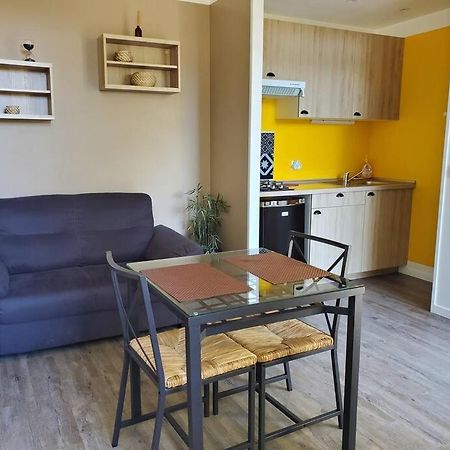 La Grelauderie 2 Appartement Saintes Buitenkant foto