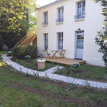 La Grelauderie 2 Appartement Saintes Buitenkant foto