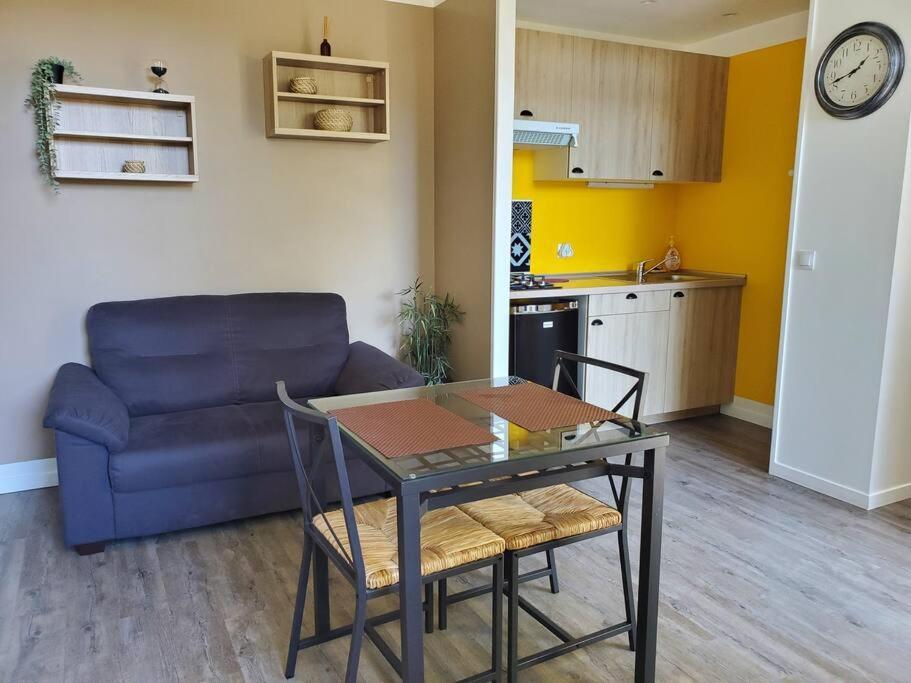 La Grelauderie 2 Appartement Saintes Buitenkant foto